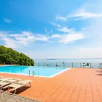 Azzurro Padenghe sul Garda